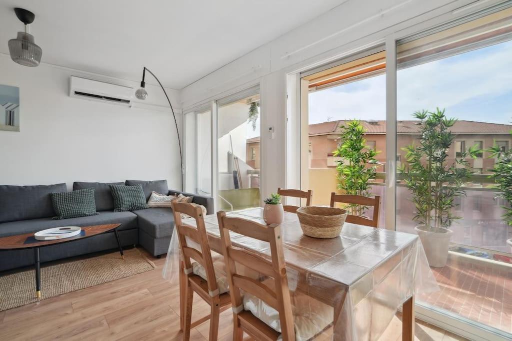 Charmant Appartement Vue Mer 7Eme - Plage 200M Марсилия Екстериор снимка